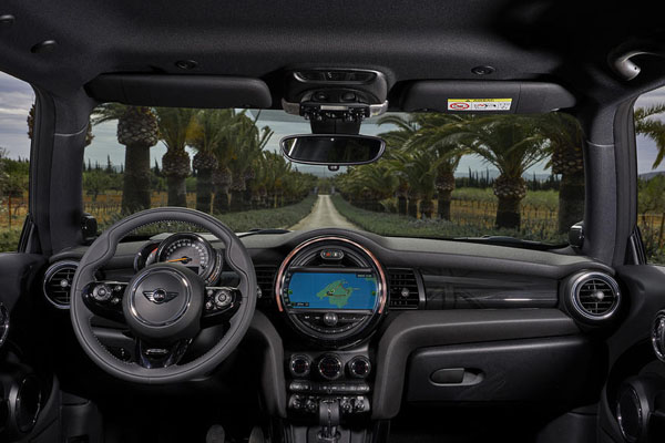 Mini One 2018 dashboard area