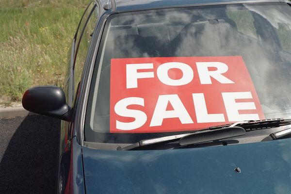set your car for sale and do it on your own