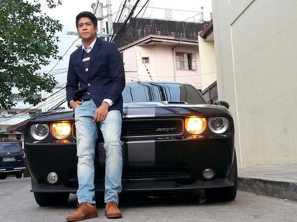 Aljur Abrenica srt8-392