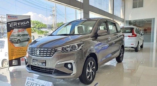 suzuki xl7 vs suzuki ertiga